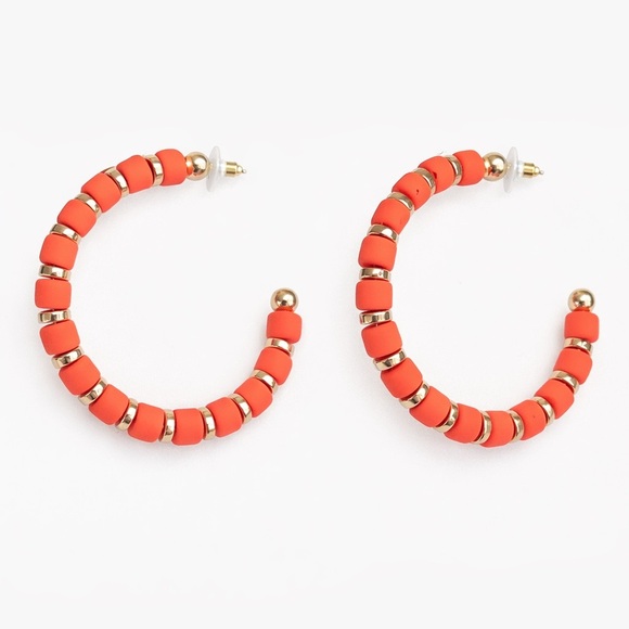 The Unbranded Brand Jewelry - ⚜️ Elegant Coral Hoop Earrings